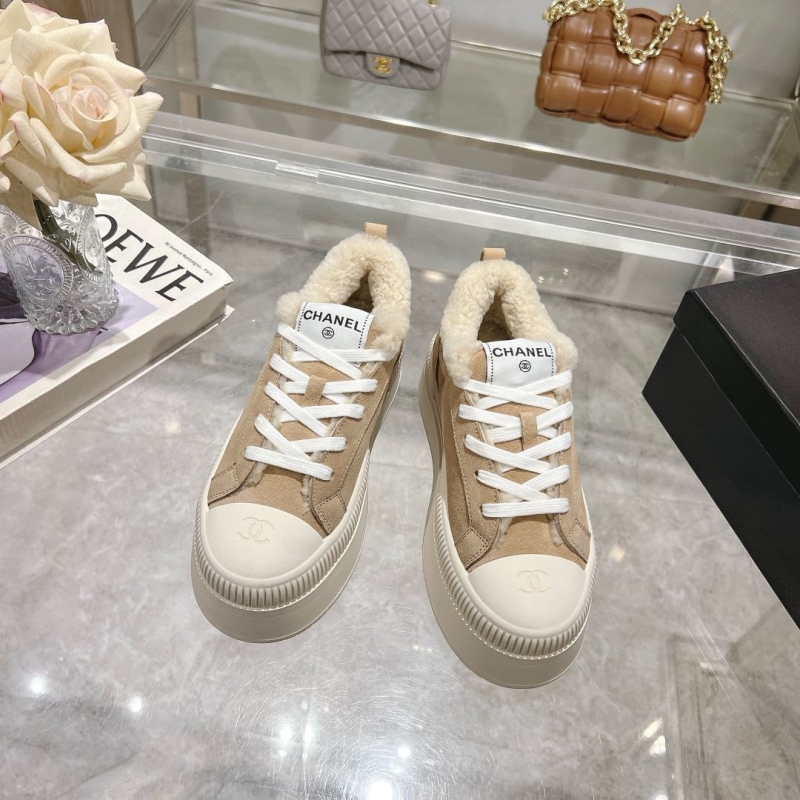 Ch**el sport shoes